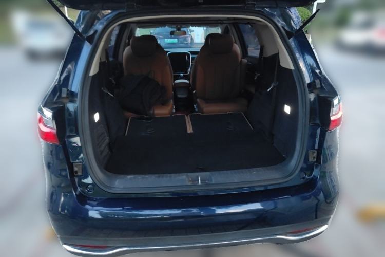 Used BYD Song MAX 2018 1.5T Automatic Smart Connect Elite Model with 6 Seats Trunk