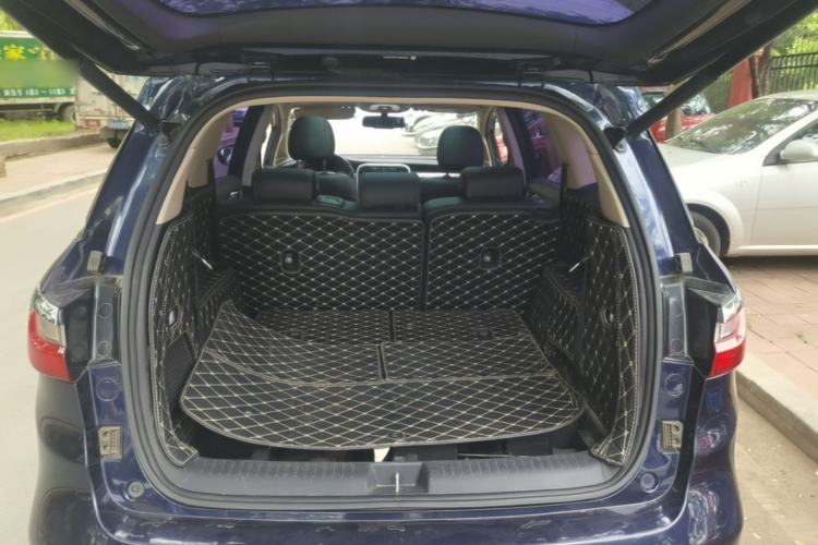 Used BYD Song MAX 2018 1.5T Automatic Smart Connect Luxury 7-Seater Trunk