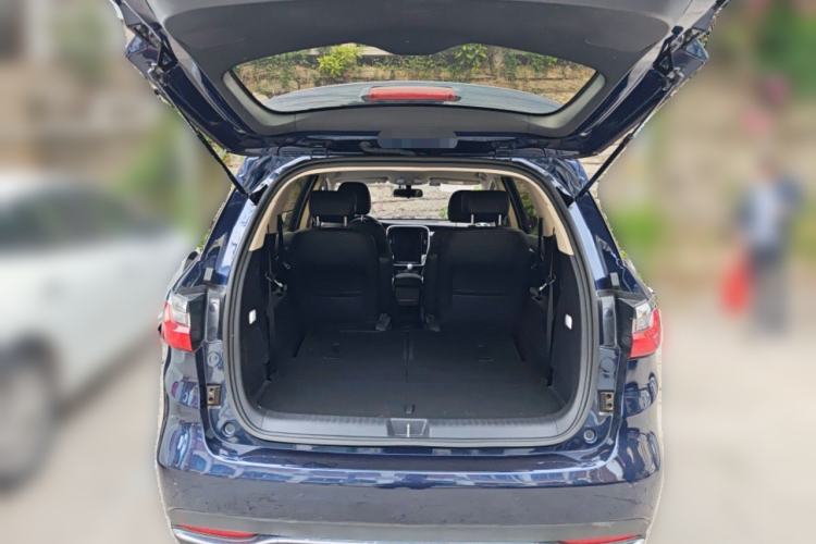 Used BYD Song MAX 2018 1.5T Automatic Smart Connect Luxury 6-Seater Trunk