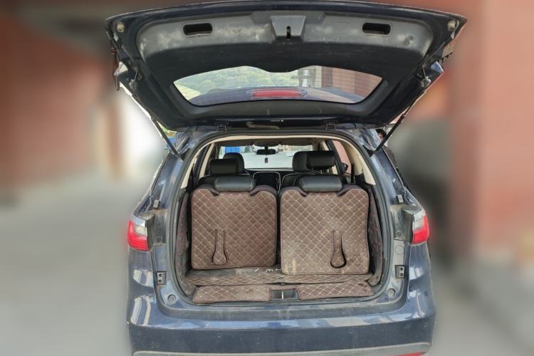 Used BYD Song MAX 2018 1.5T Automatic Smart Connect Luxury 6-Seater Trunk