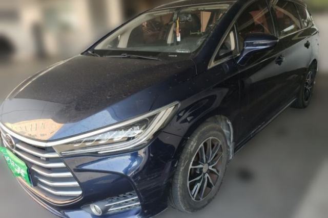 Used BYD Song MAX 2018 1.5T Automatic Smart Connect Elite Model with 6 Seats