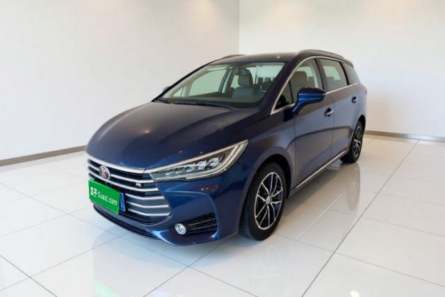 BYD Song MAX 2018 1.5T Automatic Smart Connect Elite Model with 6 Seats usado