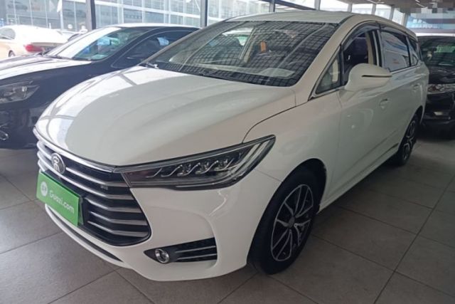 Used BYD Song MAX 2018 1.5T Automatic Smart Connect Luxury 6-Seater