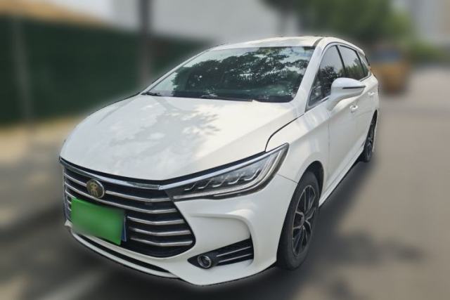 Used BYD Song MAX 2018 1.5T Manual Smart Connect Luxury 6-Seater