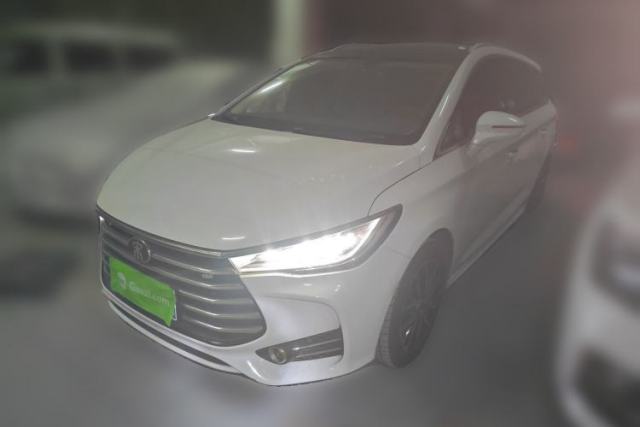 Used BYD Song MAX 2018 1.5T Automatic Smart Connect Luxury 6-Seater