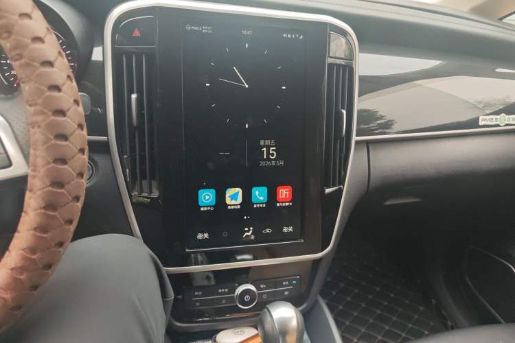 Used BYD Song MAX 2018 1.5T Automatic Smart Connect Luxury 7-Seater Audio And AC Panel