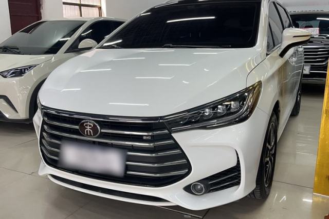 Used BYD Song MAX 2018 1.5T Automatic Smart Connect Elite Model with 6 Seats
