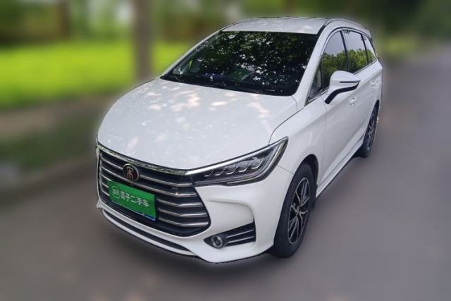 Used BYD Song MAX 2018 1.5T Manual Smart Connect Luxury 6-Seater