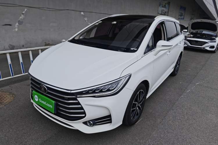 Used BYD Song MAX 2018 1.5T Automatic Smart Connect Elite Model with 6 Seats Guazi used car, China used car export, Used car for sale, Used  cars, Cheapest cars for sale