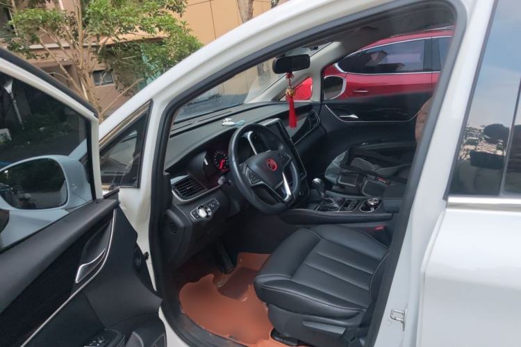 Used BYD Song MAX 2018 1.5T Automatic Smart Connect Luxury 6-Seater Driver Seat