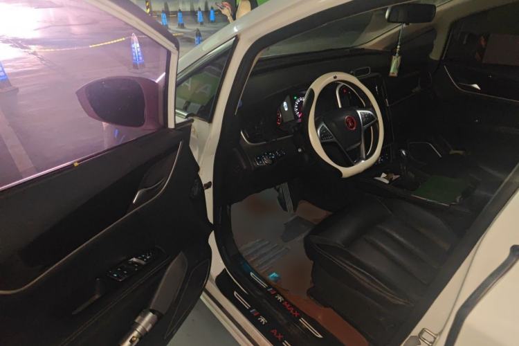 Used BYD Song MAX 2018 1.5T Automatic Smart Connect Elite Model with 6 Seats Driver Seat