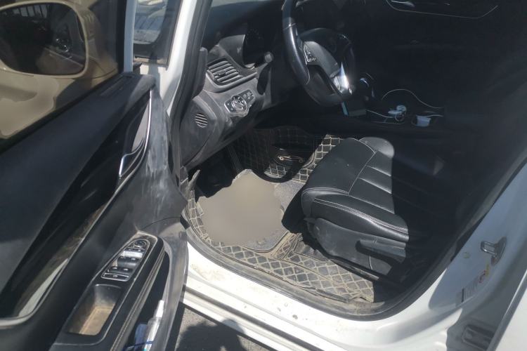 Used BYD Song MAX 2018 1.5T Automatic Smart Connect Luxury 6-Seater Driver Seat