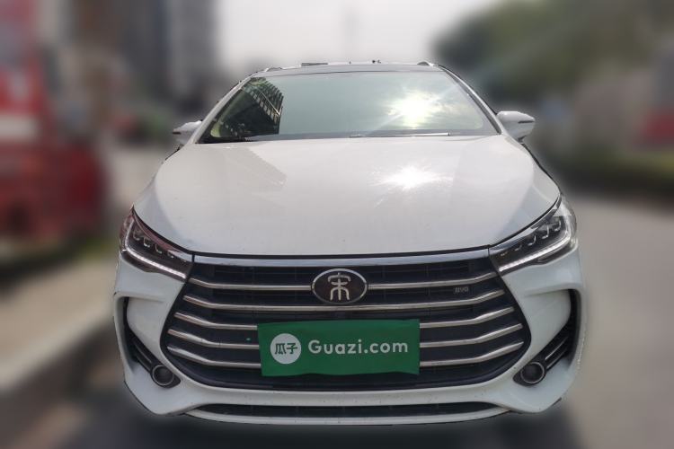 Used BYD Song MAX 2018 1.5T Automatic Smart Connect Elite Model with 6 Seats Front