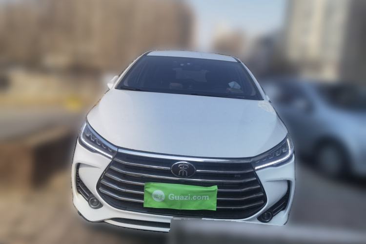 Used BYD Song MAX 2018 1.5T Automatic Smart Connect Luxury 6-Seater Front