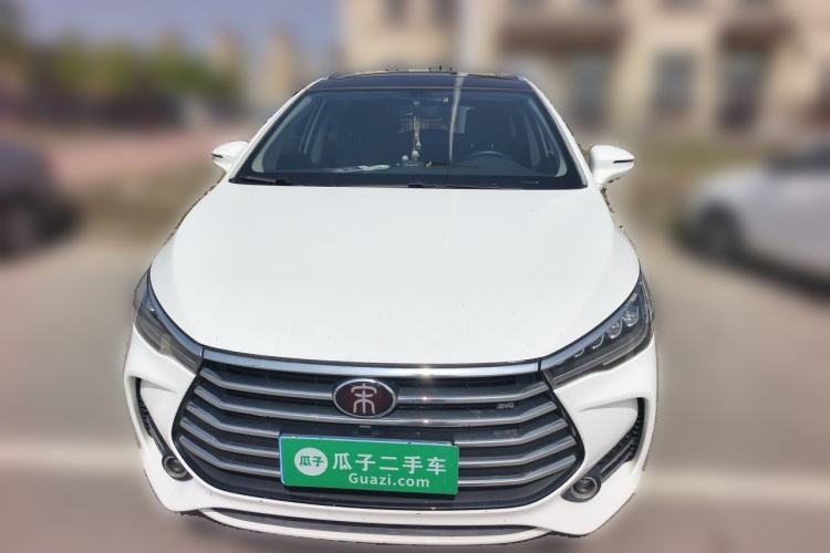 Used BYD Song MAX 2018 1.5T Automatic Smart Connect Elite Model with 6 Seats Front