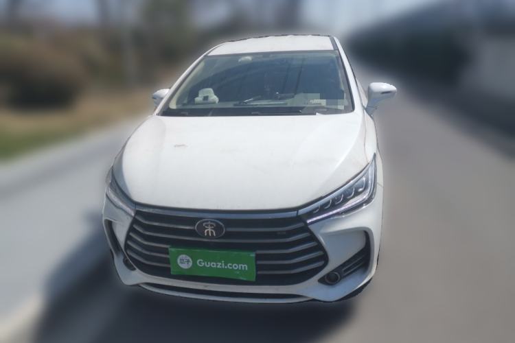 Used BYD Song MAX 2018 1.5T Automatic Smart Connect Luxury 6-Seater Front