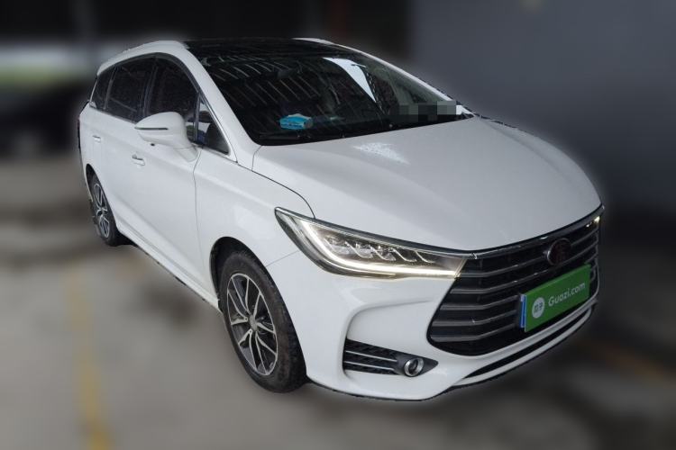 Used BYD Song MAX 2018 1.5T Automatic Smart Connect Luxury 7-Seater Front Right 45 Deg
