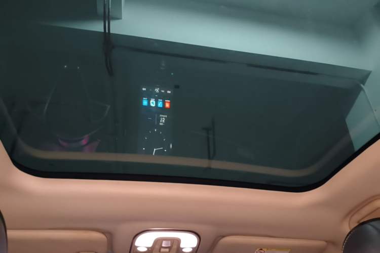 Used BYD Song MAX 2018 1.5T Automatic Smart Connect Elite Model with 6 Seats Headliner