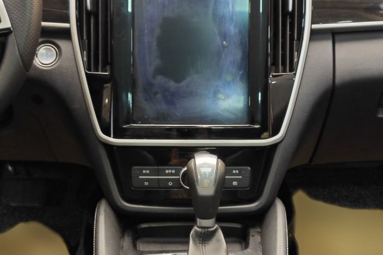 Used BYD Song MAX 2018 1.5T Automatic Smart Connect Luxury 6-Seater Interior 6
