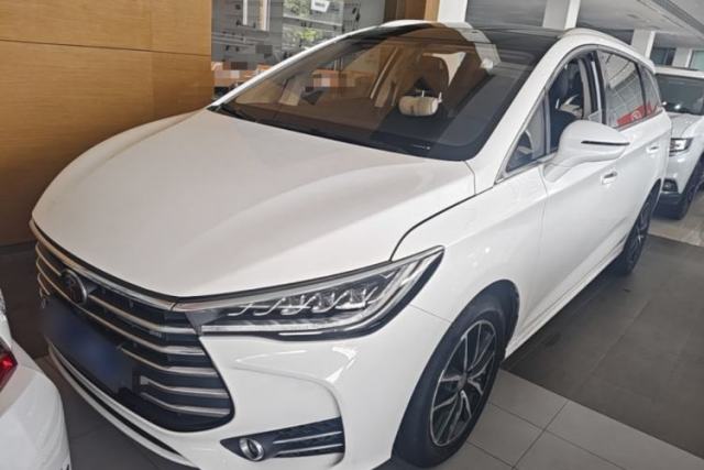 Used BYD Song MAX 2018 1.5T Automatic Smart Connect Luxury 6-Seater