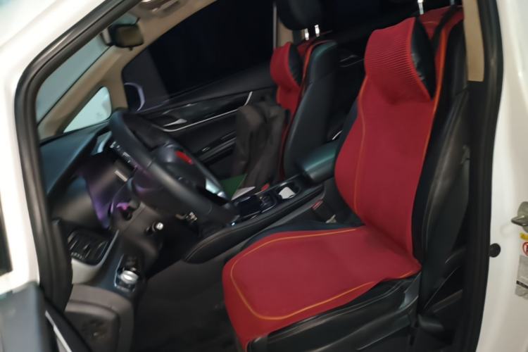 Used BYD Song MAX 2018 1.5T Automatic Smart Connect Elite Model with 6 Seats Left Front Seat