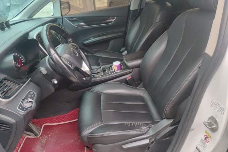 Used BYD Song MAX 2018 1.5T Automatic Smart Connect Elite Model with 6 Seats Left Front Seat