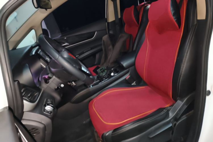 Used BYD Song MAX 2018 1.5T Automatic Smart Connect Elite Model with 6 Seats Left Front Seat