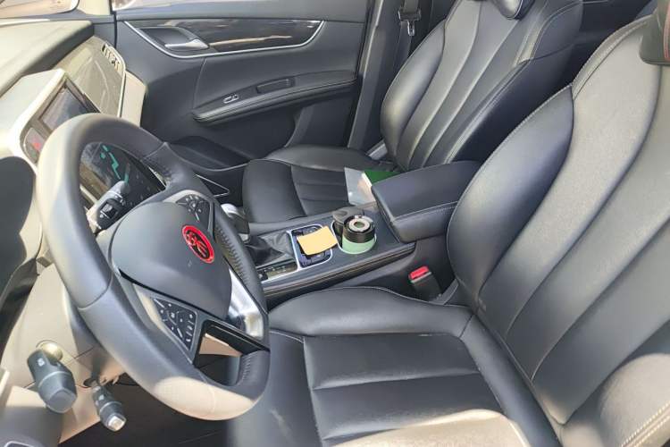 Used BYD Song MAX 2018 1.5T Automatic Smart Connect Elite Model with 6 Seats Left Front Seat