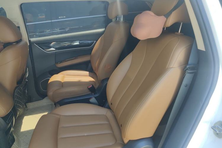Used BYD Song MAX 2018 1.5T Automatic Smart Connect Luxury 6-Seater Left Rear Seat