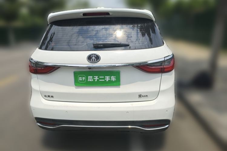 Used BYD Song MAX 2018 1.5T Manual Smart Connect Luxury 6-Seater Rear