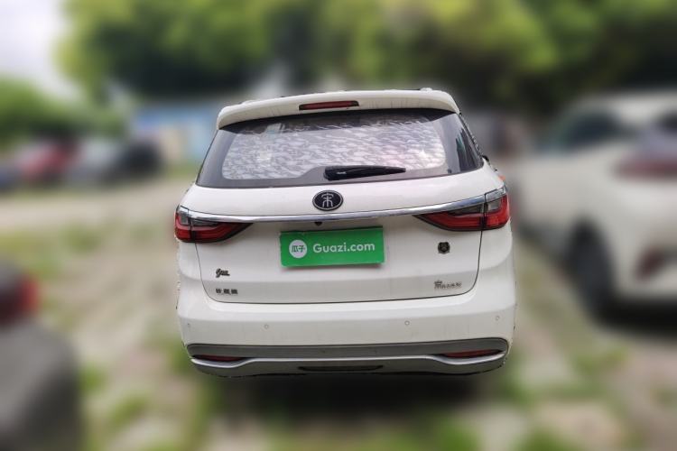 Used BYD Song MAX 2018 1.5T Automatic Smart Connect Luxury 6-Seater Rear