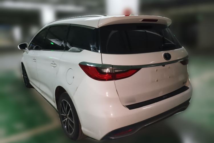 Used BYD Song MAX 2018 1.5T Automatic Smart Connect Elite Model with 6 Seats Rear Left 45 Deg
