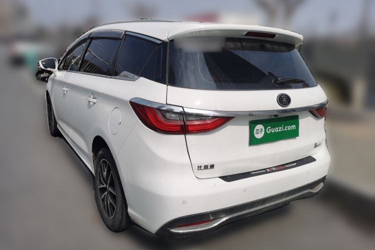Used BYD Song MAX 2018 1.5T Automatic Smart Connect Elite Model with 6 Seats Rear Left 45 Deg
