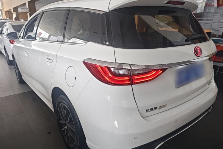 Used BYD Song MAX 2018 1.5T Automatic Smart Connect Luxury 6-Seater Rear Left 45 Deg