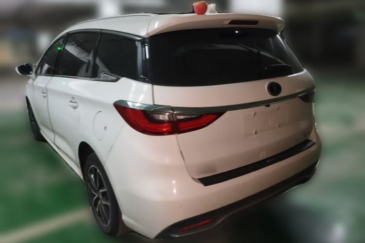 Used BYD Song MAX 2018 1.5T Automatic Smart Connect Elite Model with 6 Seats Rear Left 45 Deg