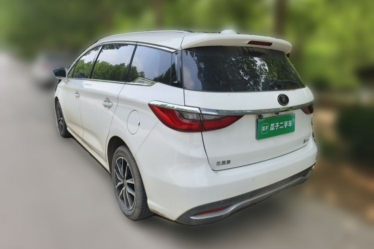 Used BYD Song MAX 2018 1.5T Automatic Smart Connect Elite Model with 6 Seats Rear Left 45 Deg