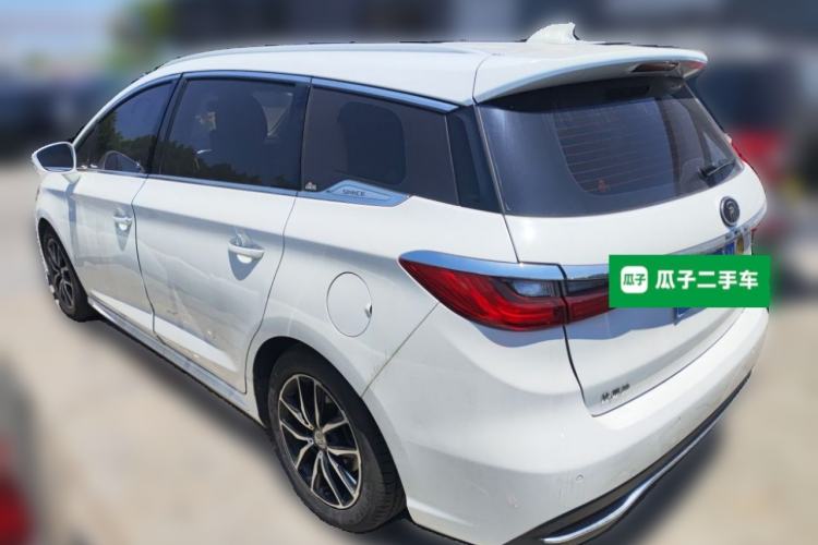 Used BYD Song MAX 2018 1.5T Automatic Smart Connect Elite Model with 6 Seats Rear Left 45 Deg