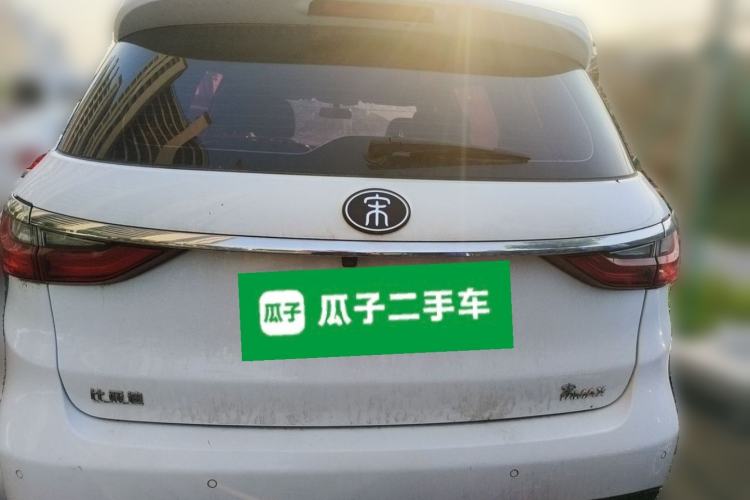 Used BYD Song MAX 2018 1.5T Manual Smart Connect Luxury 6-Seater Rear