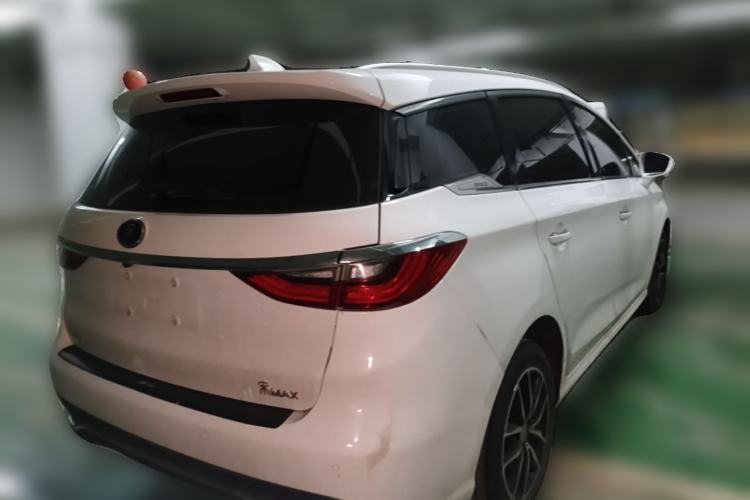 Used BYD Song MAX 2018 1.5T Automatic Smart Connect Elite Model with 6 Seats Rear Right 45 Deg