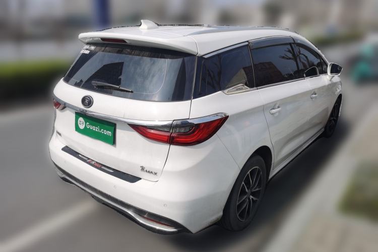 Used BYD Song MAX 2018 1.5T Automatic Smart Connect Elite Model with 6 Seats Rear Right 45 Deg