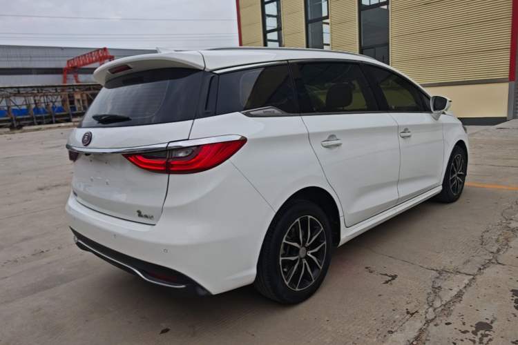 Used BYD Song MAX 2018 1.5T Automatic Smart Connect Luxury 6-Seater Rear Right 45 Deg