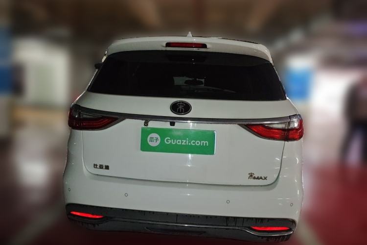 Used BYD Song MAX 2018 1.5T Automatic Smart Connect Luxury 6-Seater Rear