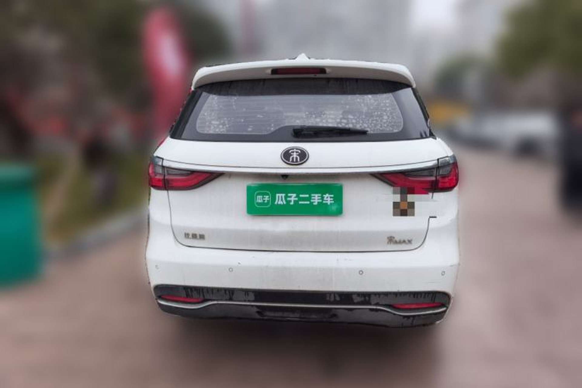 Used BYD Song MAX 2018 1.5T Automatic Smart Connect Elite Model with 6 Seats Rear