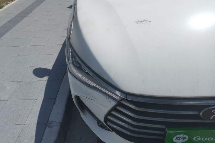 Used BYD Song MAX 2018 1.5T Automatic Smart Connect Luxury 6-Seater Right Front Headlight