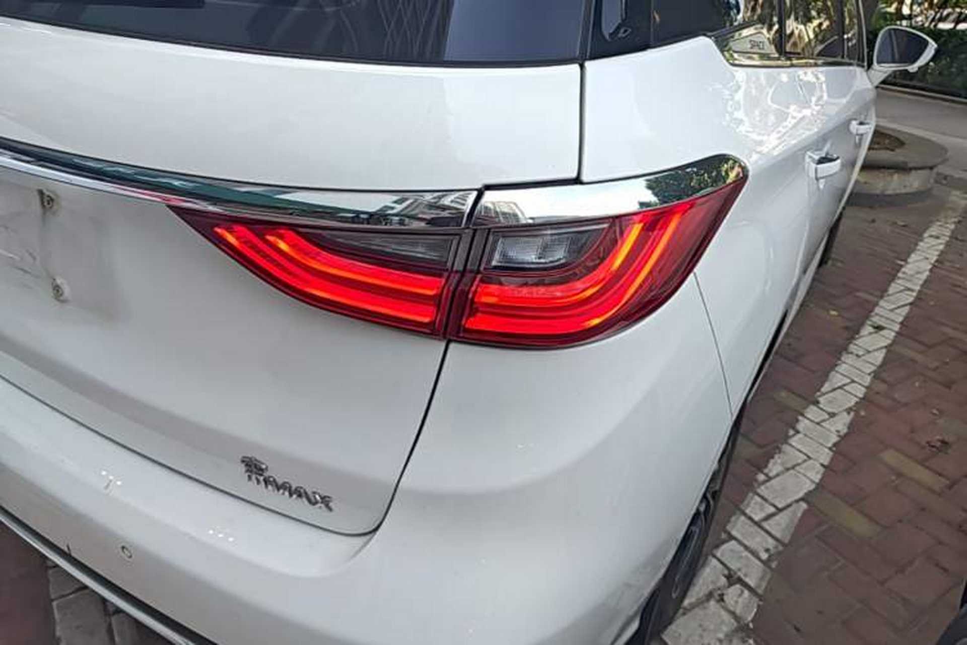 Used BYD Song MAX 2018 1.5T Automatic Smart Connect Luxury 6-Seater Right Rear Taillight