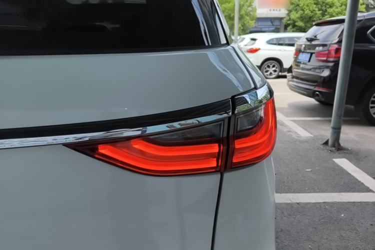 Used BYD Song MAX 2018 1.5T Automatic Smart Connect Luxury 6-Seater Right Rear Taillight