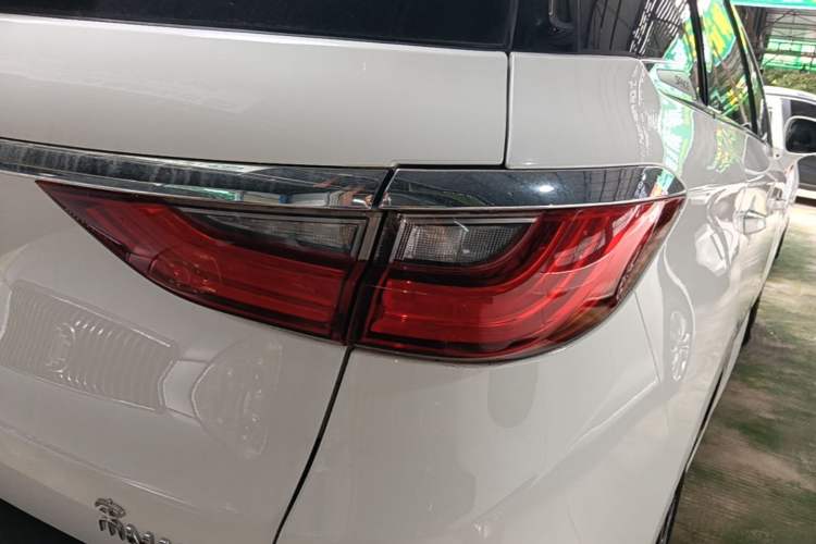 Used BYD Song MAX 2018 1.5T Automatic Smart Connect Luxury 6-Seater Right Rear Taillight