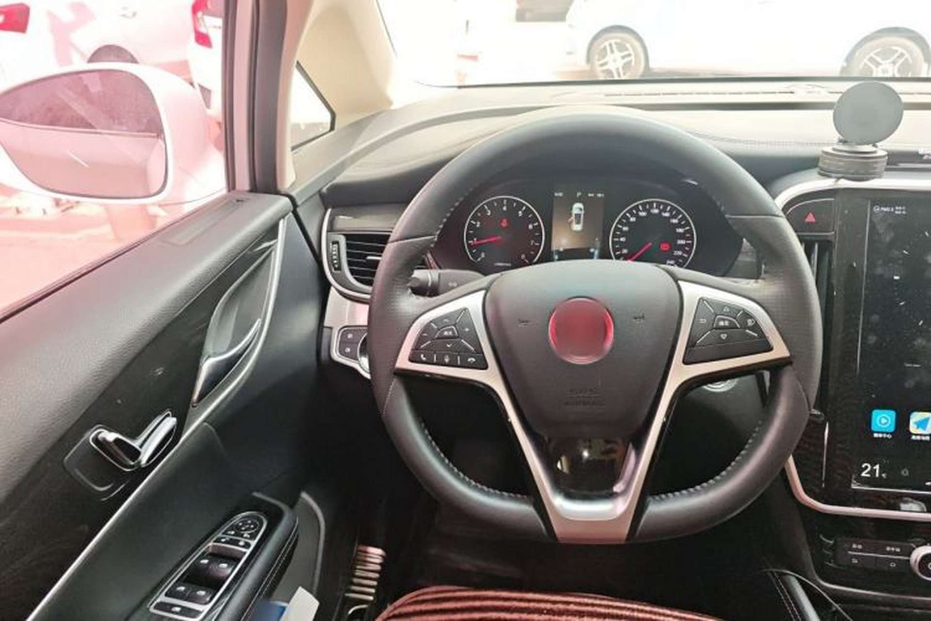 Used BYD Song MAX 2018 1.5T Automatic Smart Connect Luxury 6-Seater Steering Wheel