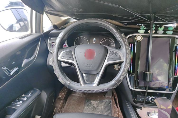 Used BYD Song MAX 2018 1.5T Automatic Smart Connect Luxury 6-Seater Steering Wheel