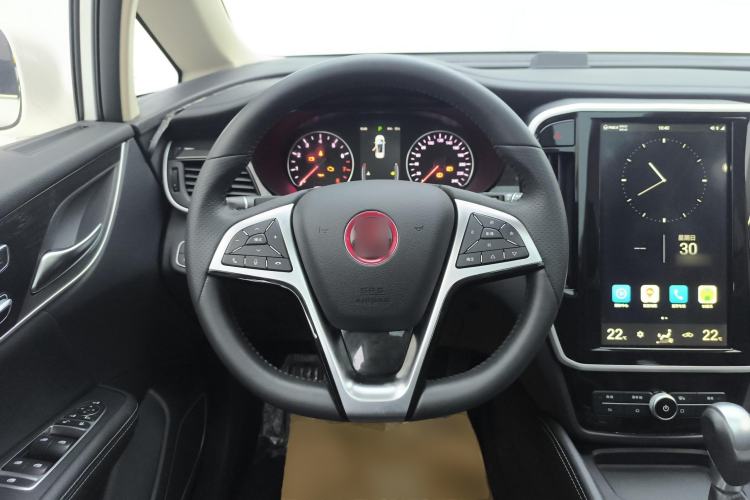 Used BYD Song MAX 2018 1.5T Automatic Smart Connect Flagship Model 6 Seats Steering Wheel